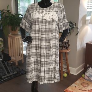 LOFT Swing Dress Black/White L BNWT